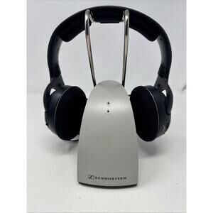 Sennheiser HDR120 Wireless TV Stereo Headphones AND TR120 Charging Stand Tested